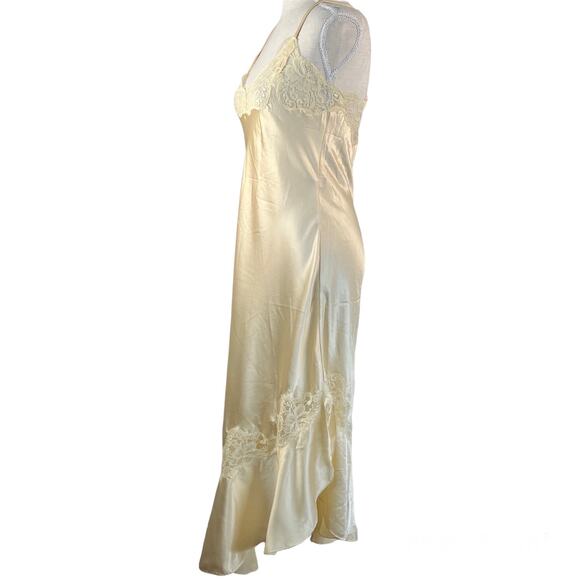 Vintage 70s Lanvin Satin & Lace Night Gown & Robe Set Wedding Bridal Honeymoon - Picture 6 of 15